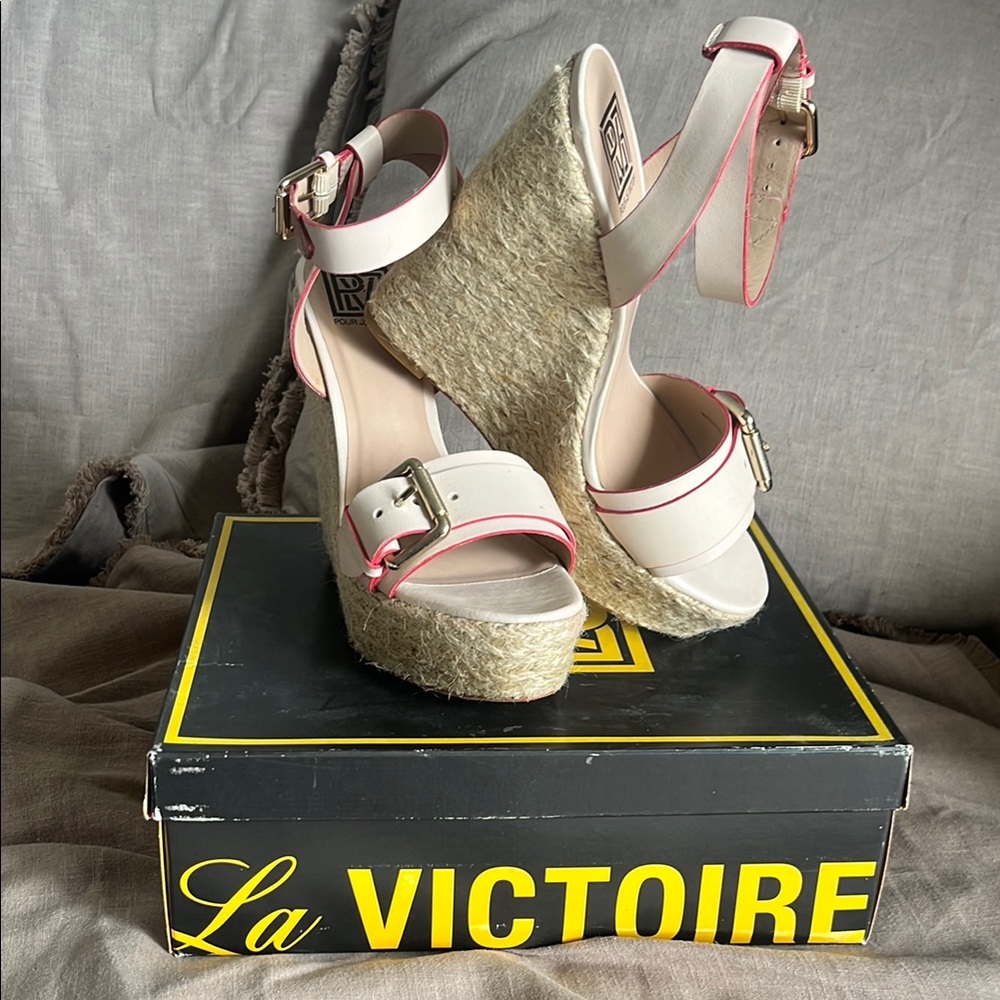 Pour La Victoire Cream and Pink Espadrille Wedges